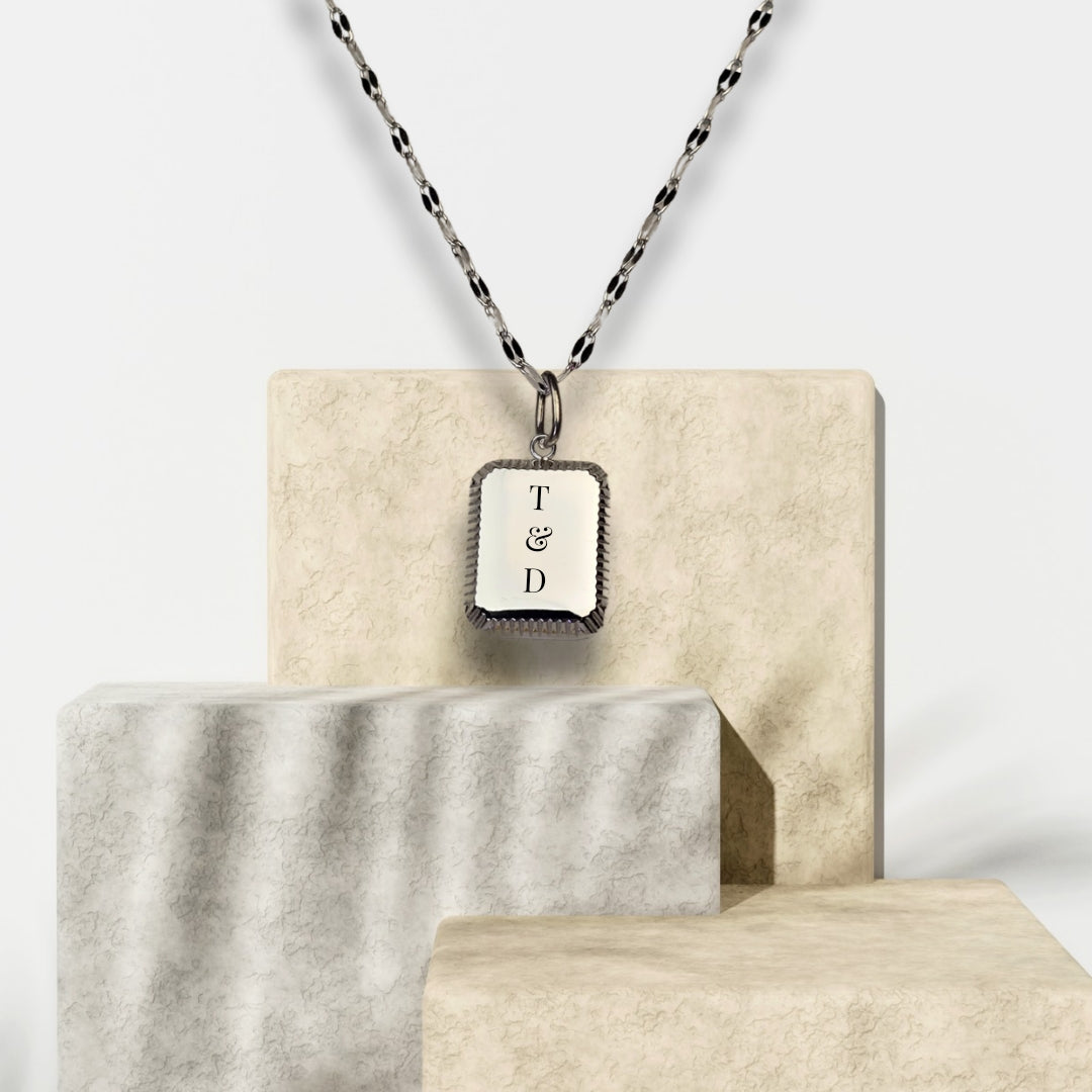 Frame Necklace