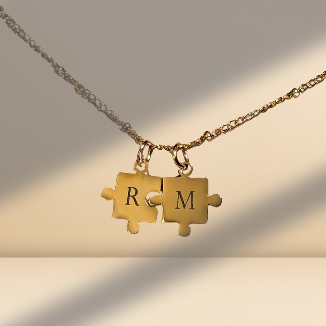 Jigsaw necklace set