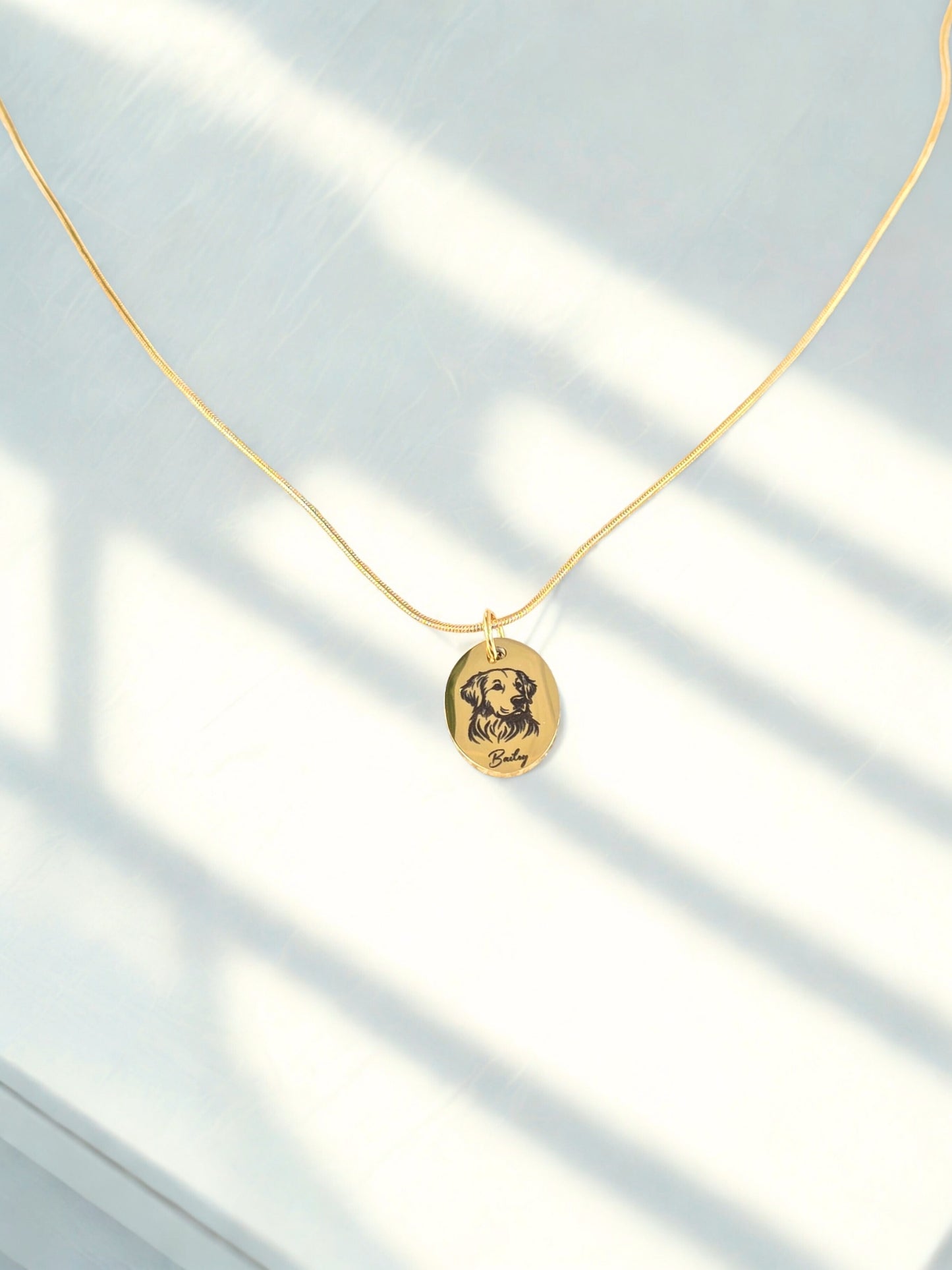Oval Pendant Necklace