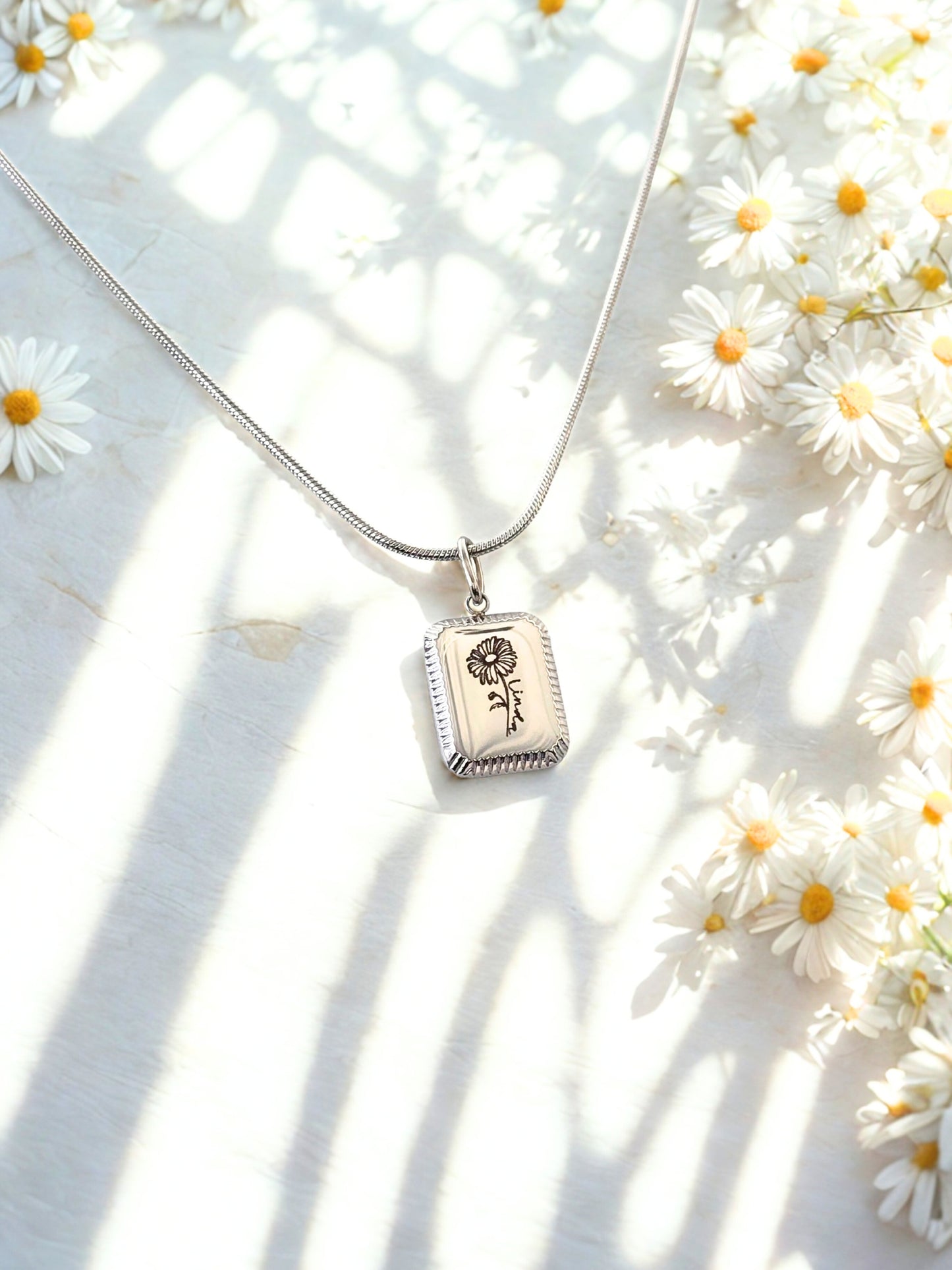 Frame Necklace