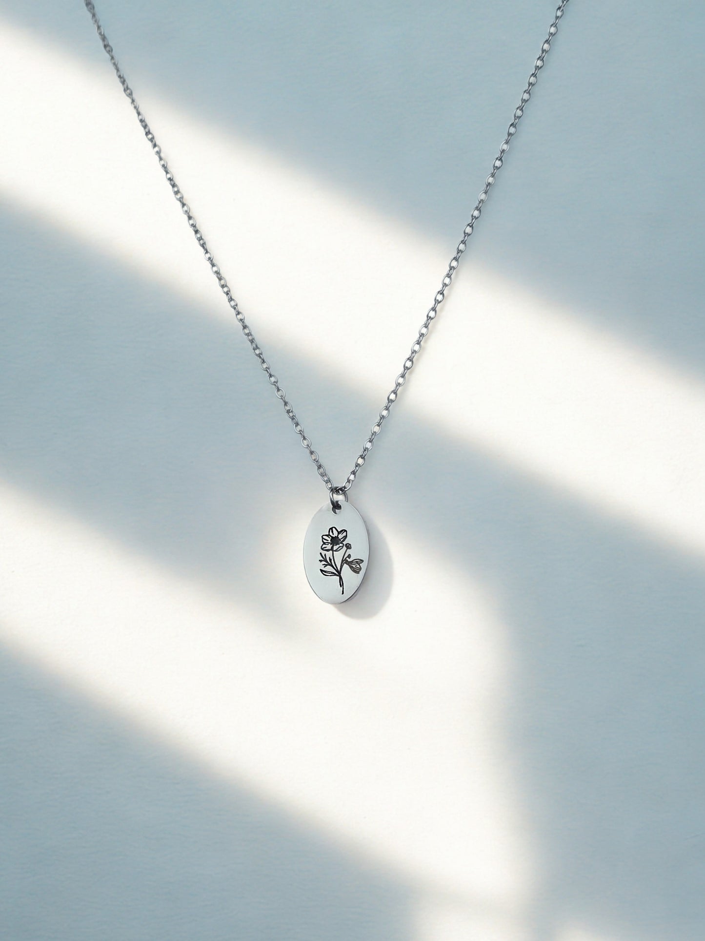 Mini Oval Necklace