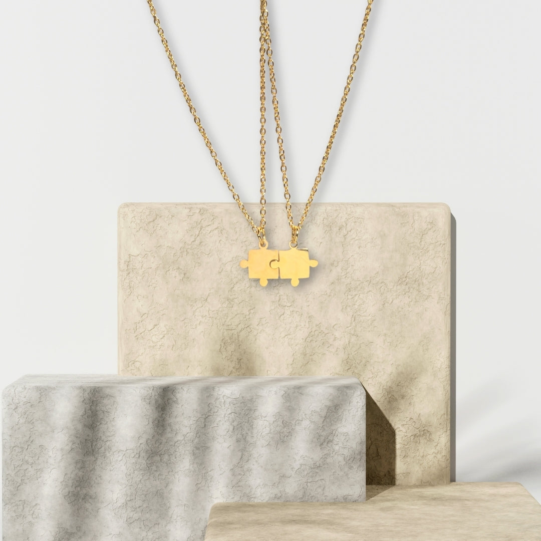 Jigsaw necklace set